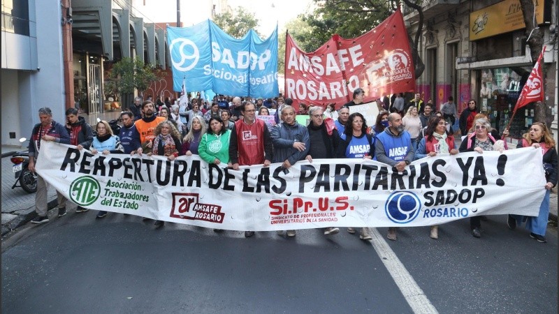 La manifestación culminará cerca del mediodía en la plaza San Martín.