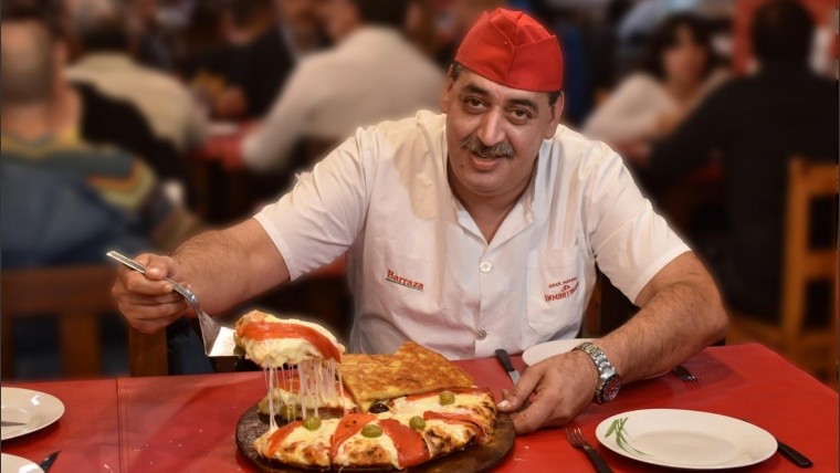 Omar Rambaldo, maestro pizzero al frente de Inmortales