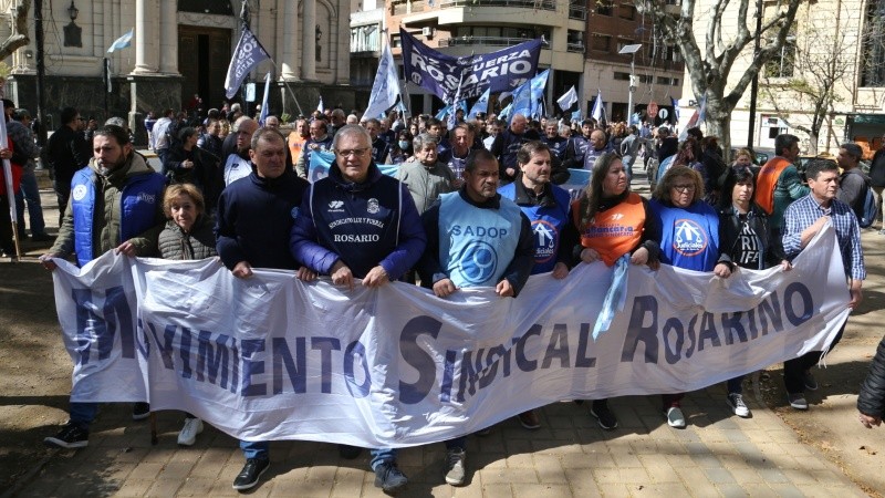 La movilización en Rosario para repudiar el intento de magnicidio contra Cristina Kirchner.