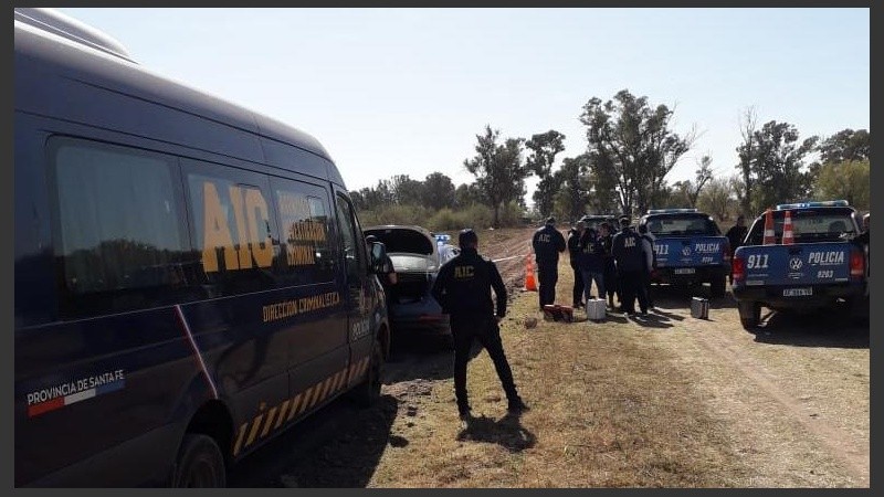 La Agencia de Investigación Criminal trabaja en el lugar.