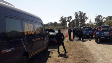 La Agencia de Investigación Criminal trabaja en el lugar.