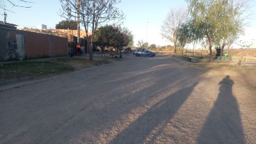 Los bancos en los que merendaba Graciela con su familia al momento del ataque.