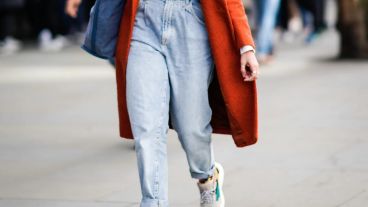 A la clásica propuesta se suman distintos accesorios y prendas para crear novedosos outfits