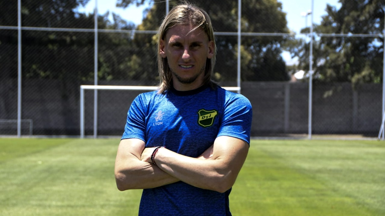 El técnico dejará su cargo en Defensa y Justicia el próximo domingo.