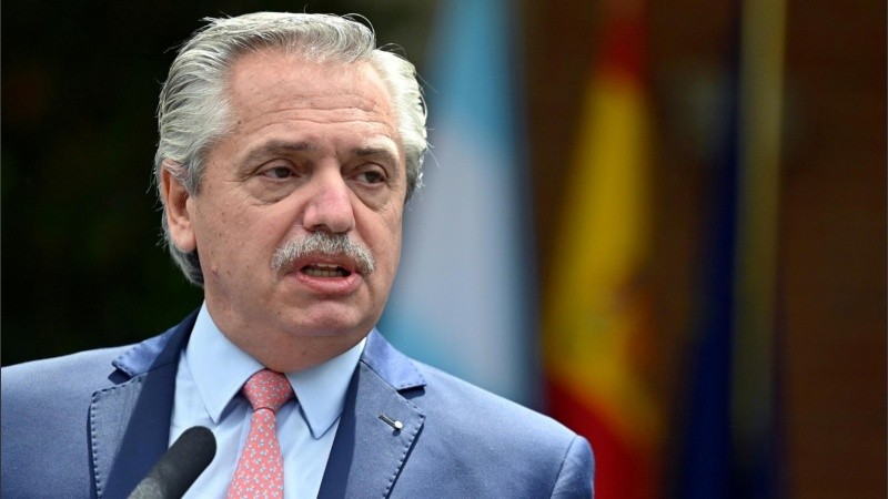 El presidente habló sobre el intento de magnicidio contra Cristina Kirchner y repudió los destrozos a una estatua de Néstor.