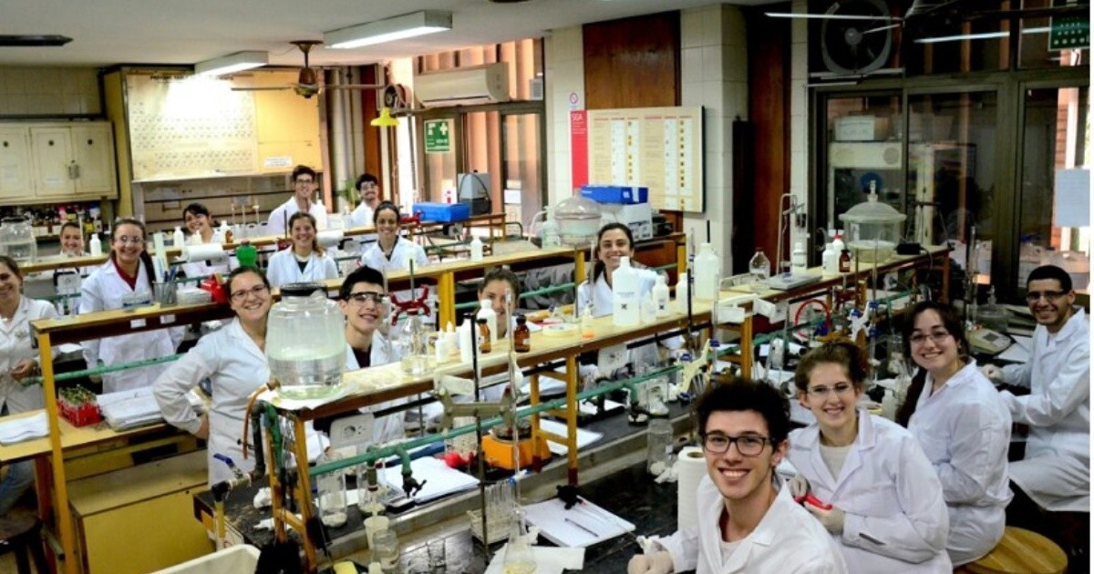Scholarships for Stimulus to Scientific Vocations (EVC-CIN) 2026