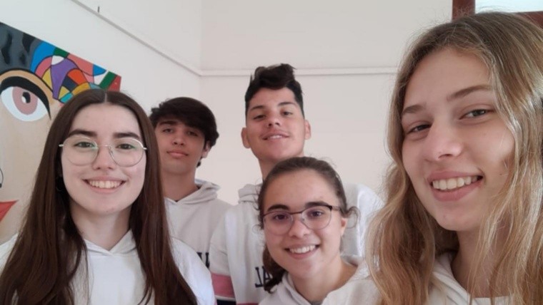 Victoria Vega; Josefina Montú; Valentina Gasparotti; Jesús Zurschmitten y Martiniano Bonafede