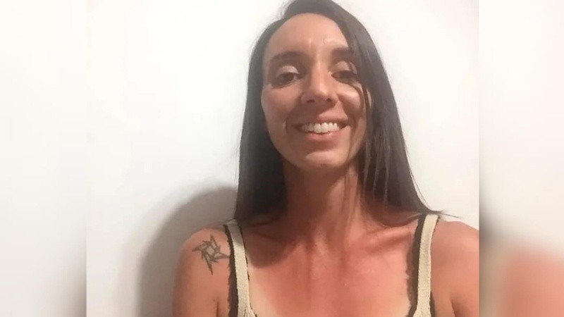 La mujer de 38 años estaba desaparecida desde el viernes y fue encontrada asesinada en una casa vecina.