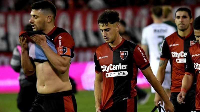 Newell's volvió a perder en la Liga, aunque sigue en zona de clasificación a la próxima Copa Sudamericana.