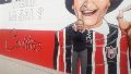 "Orgullosamente funebrero": el mural y la despedida de Chacarita a Carlitos Balá