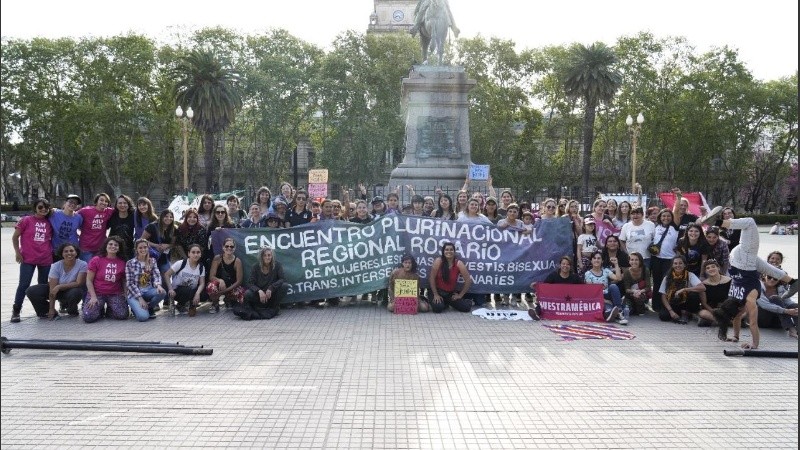 El Pre Encuentro se desarrolló este sábado en la plaza San Martín de Rosario.