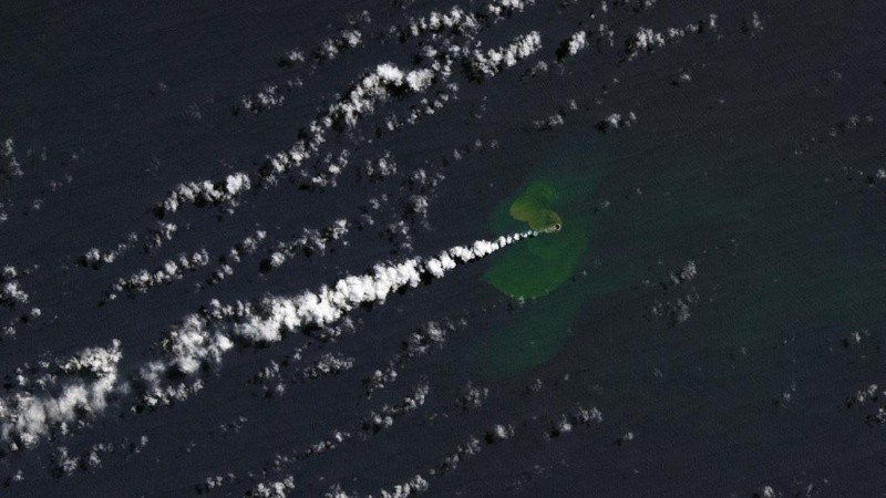 Aconsejan a todos los navegantes que se mantengan a más de cuatro kilómetros de Home Reef.