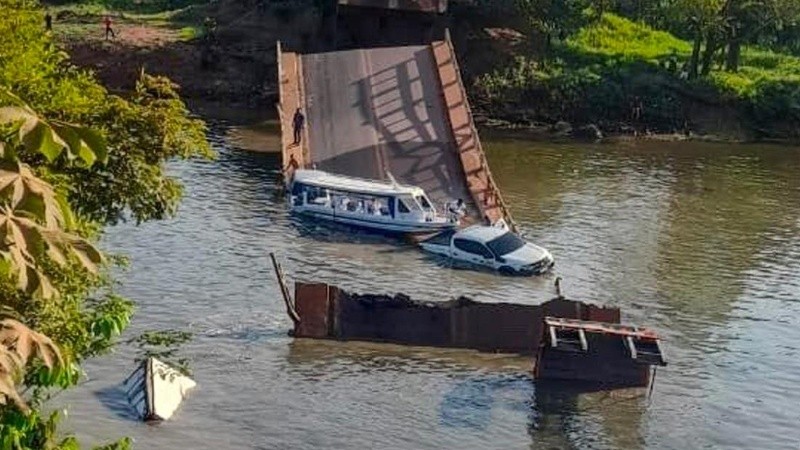 El paso de camiones había sido restringido por fallas en la estructura.