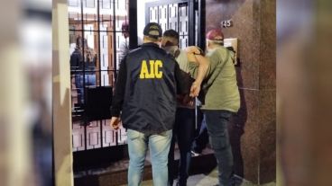 Almada, detenido en el departamento de Entre Ríos al 1400, gestionado por su pareja, ahora condenada.