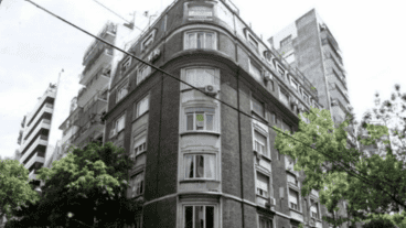 La esquina del edificio donde vive la ex presidenta.