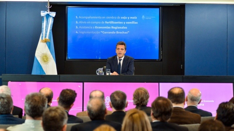 Massa comunicará novedades este lunes.