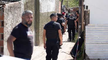 Gran cantidad de móviles en la escena del homicidio