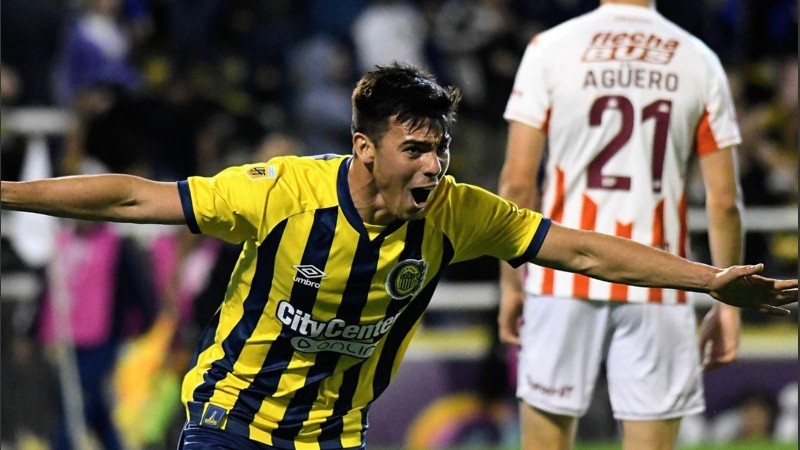 Almada convirtió el gol del empate en el Gigante y venía de marcarle a Racing en la fecha pasada.