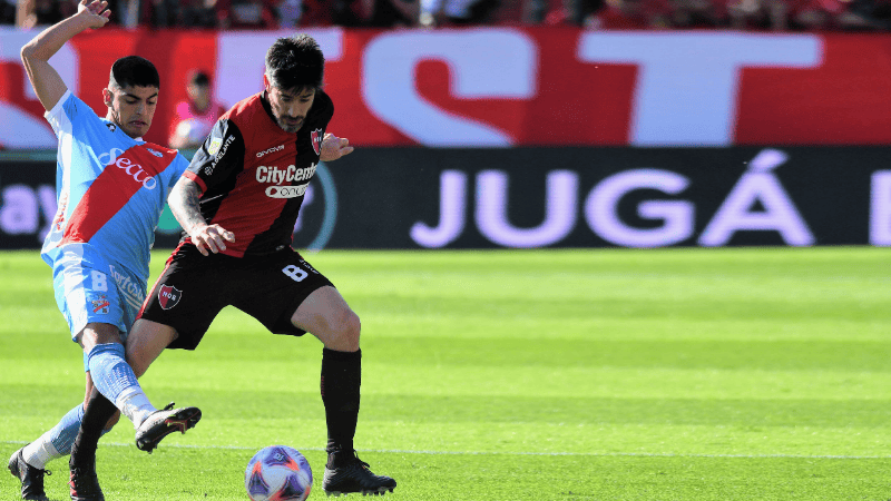 La Lepra viene de ganar de visitante en Santa Fe y también quiere sumar en el Coloso.