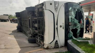 Así quedó el micro siniestrado en Punta Cana.