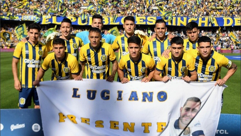 Los once titulares canallas que salieron a jugar frente al Halcón de Varela en Arroyito.