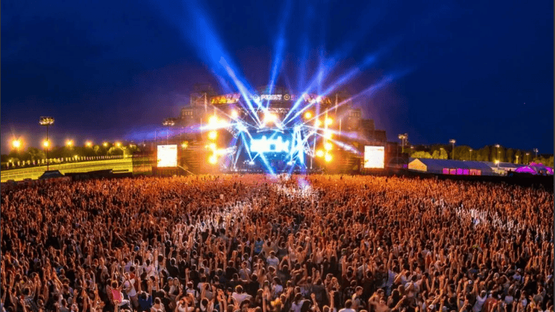 Algunos de los artistas argentinos que estarán son María Becerra, Trueno, Diego Torres y Chano.