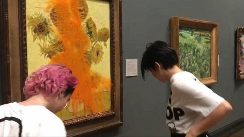 Las jóvenes fueron detenidas por 