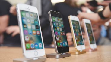 Esta medida permitirá volver a financiar a tasa subsidiada la compra de celulares, rubro que se eliminó de Ahora 12 en octubre de 2020.