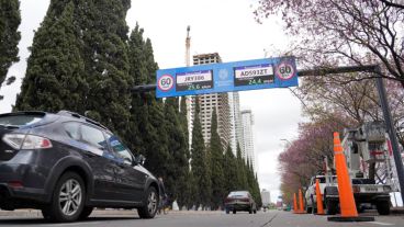 En las primeras 24 horas se registraron alrededor de mil infracciones con el nuevo sistema que rige en la ciudad.