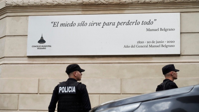 Revuelo en el Concejo y la Municipalidad por la falsa amenaza de bomba.
