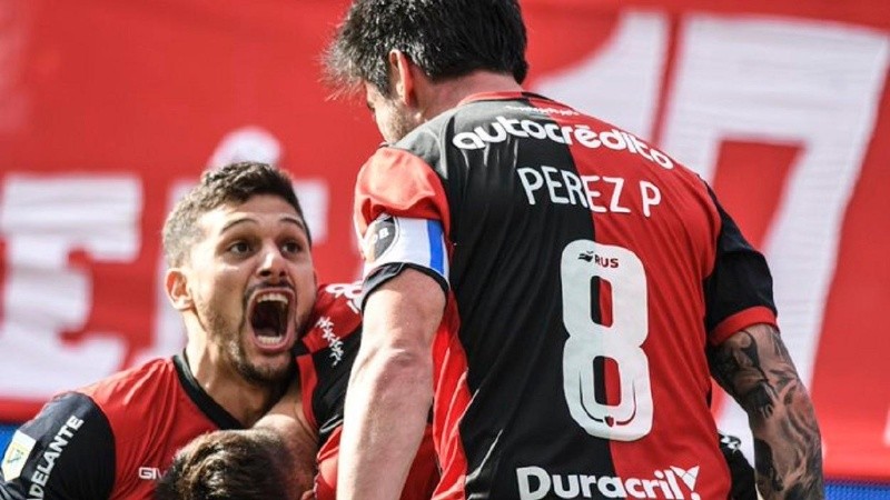 Pablo Pérez seguirá en el Parque y a Juanchón García también le quieren renovar el contrato.