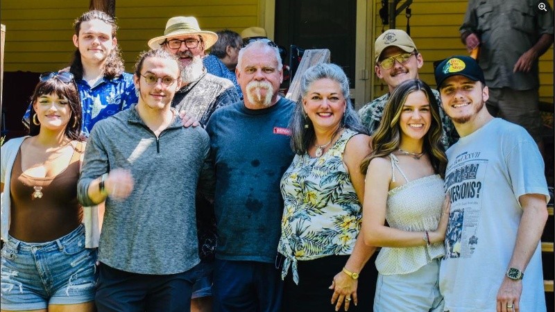 Brooke dijo que aunque los niños crecieron por separado, hay similitudes entre los cinco.