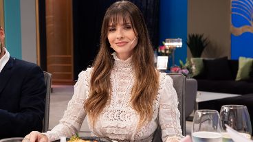 La China en la mesa de Juana.