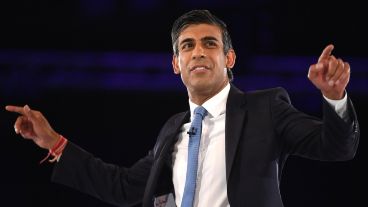 Johnson, que nunca terminó de confirmar si participaba en la contienda, afirmó que tenía el apoyo necesario para presentarse, pero dijo que no sería "lo correcto".