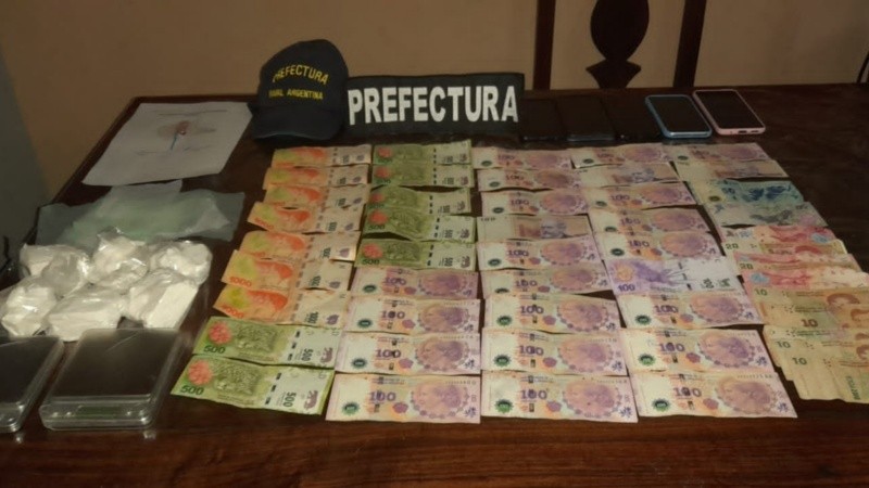 Elementos secuestrados en el operativo.