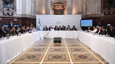 Rubinstein y otros funcionarios del Ministerio de Economía respondieron preguntas durante cuatro horas.