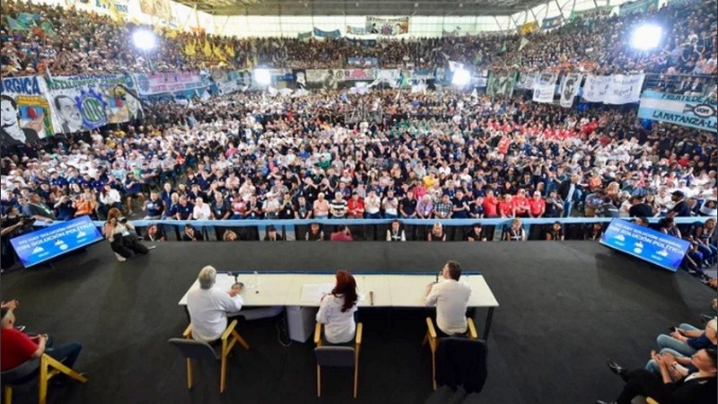 El auditorio que presenció el acto de la UOM en Pilar, Buenos Aires.