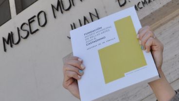 Portada del libro "Fundación Castagnino. Historia de un vinculo".