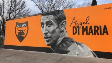 El mural de Angelito en el club El Torito de la zona norte de Rosario.