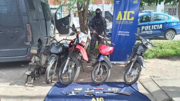 Allanamientos en la Vía Honda, un sector bajo fuego.