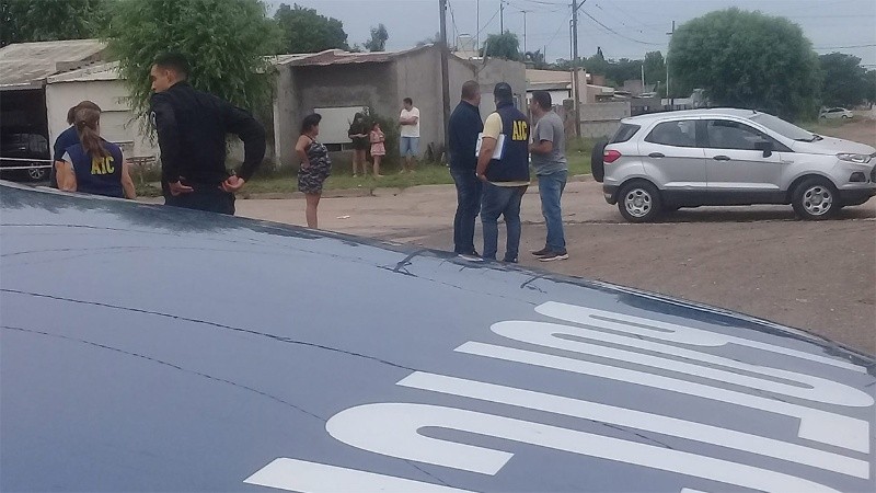 Dos episodios violentos con abuso de armas se dieron durante la siesta casildense.