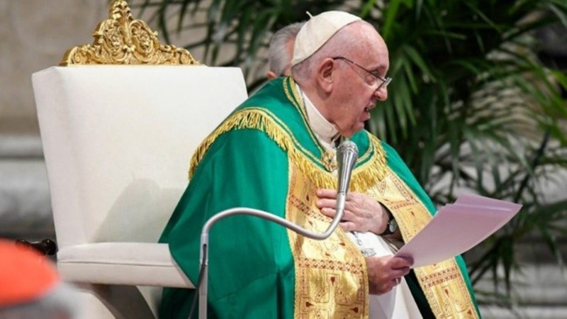 El Papa habló de falsos mesías y pidió no dejarse engañar por magos y horóscopos.