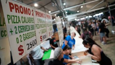El Parque Nacional a la Bandera fue el sitio de la primera de las diez noches de Colectividades.
