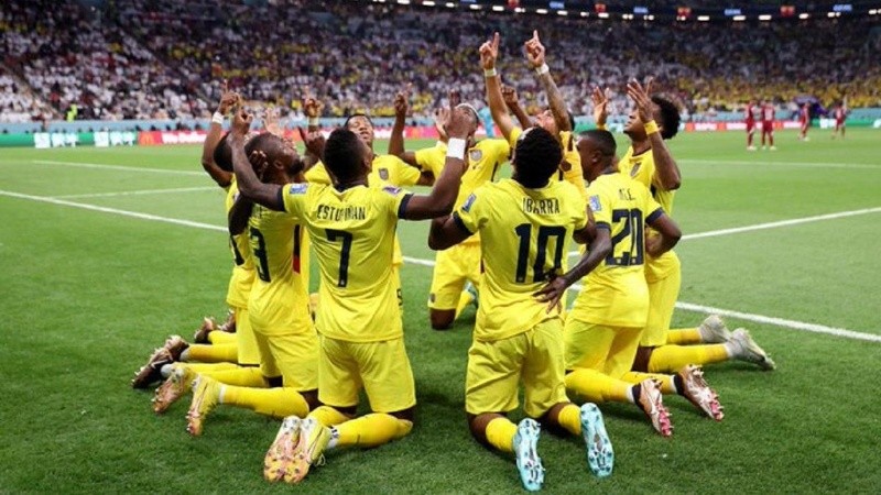 El seleccionado ecuatoriano empezó la Copa del Mundo con el pie derecho y ganó el primer partido del Grupo A.