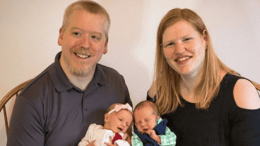 Los hermanos nacieron de embriones congelados en 1992.