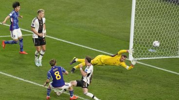 Japón marcó dos goles y se quedó con una histórica victoria frente a Alemania.