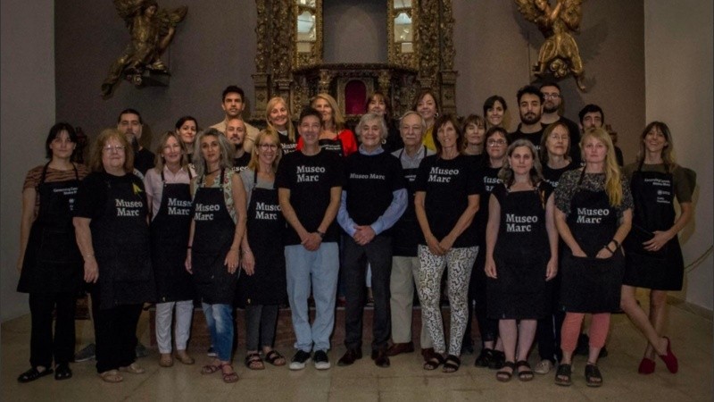 El equipo y la Comisión Directiva de la Asociación de Amigos del Museo.