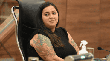 "Los adolescentes lo están charlando. Yo crecí en los 90 y los patrones de belleza eran otros".