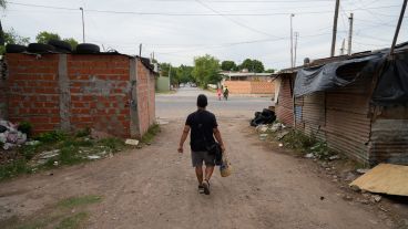 Banateca, club, urbanización y escuela que nace: una recorrida por Villa Banana.