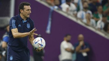 El entrenador albiceleste se deshizo en elogios para el capitán argentino.